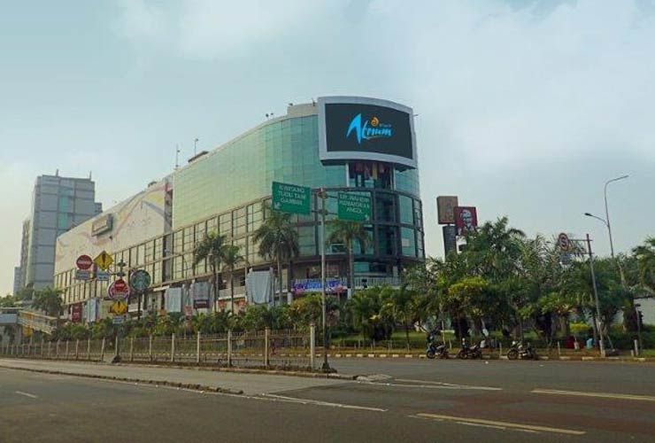 Mall Atrium Senen